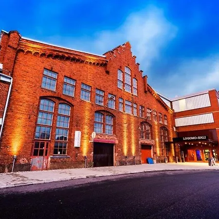 28m2 & Own Parking Place Indoors Apartment *