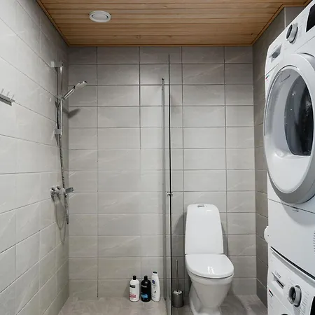 28m2 & Own Parking Place Indoors