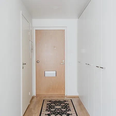 28m2 & Own Parking Place Indoors Daire *