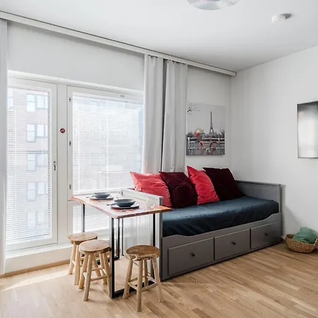 28m2 & Own Parking Place Indoors Daire *